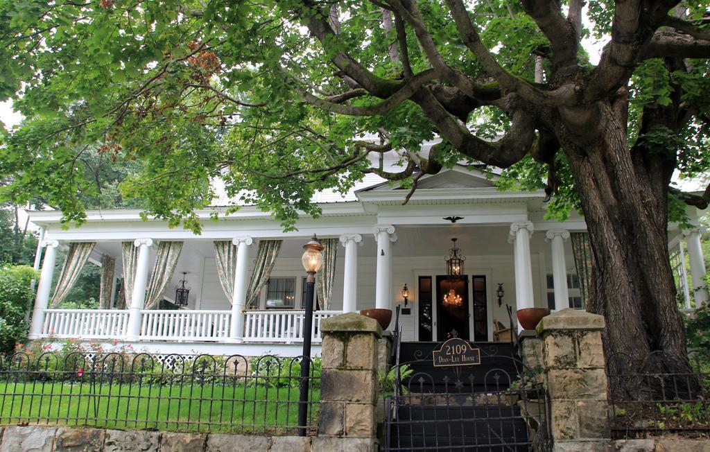 Bluefield Inn, A Select Registry Propery 외부 사진
