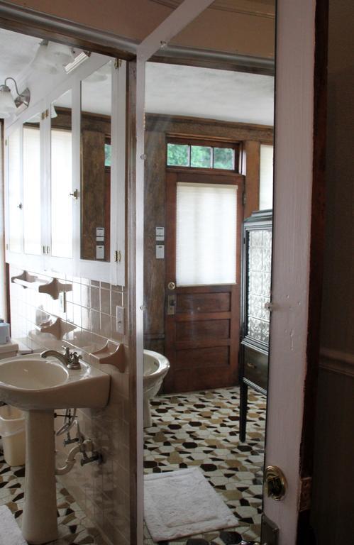 Bluefield Inn, A Select Registry Propery 객실 사진