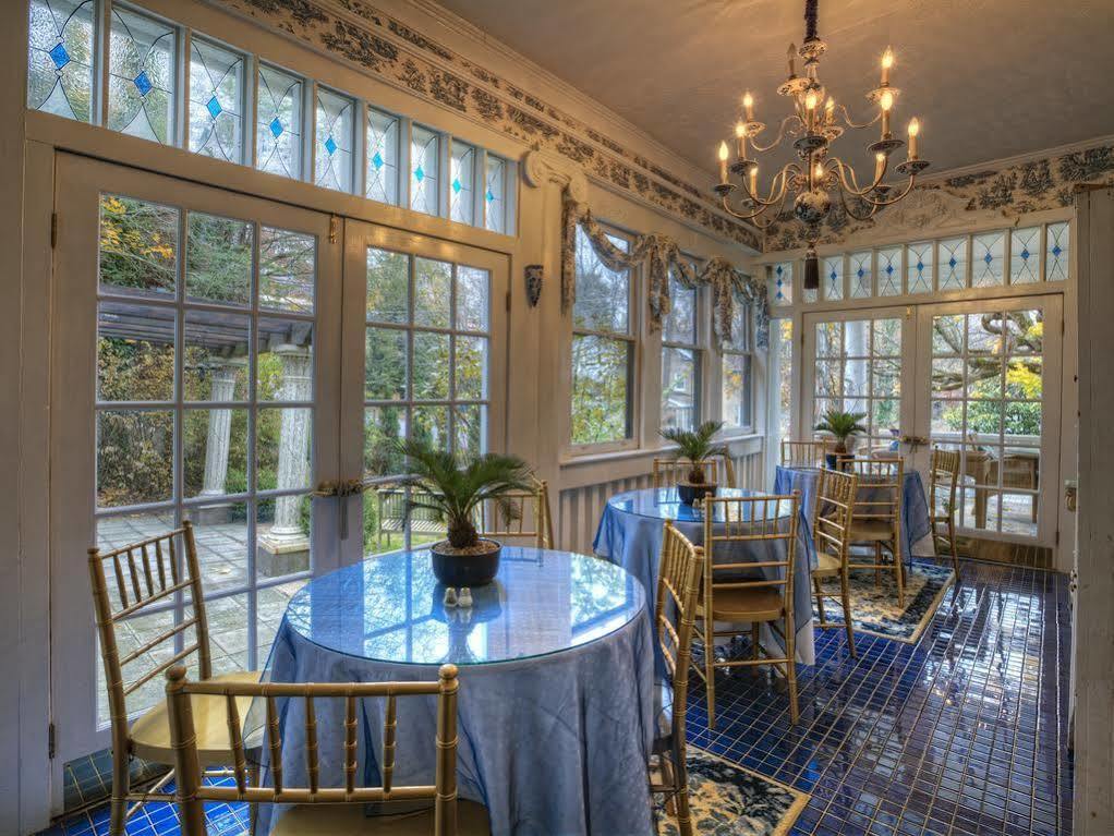 Bluefield Inn, A Select Registry Propery 외부 사진